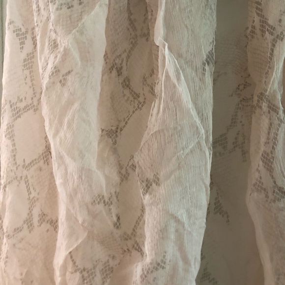 Club Monaco blush and reptile print scarf/shawl - Picture 2 of 4